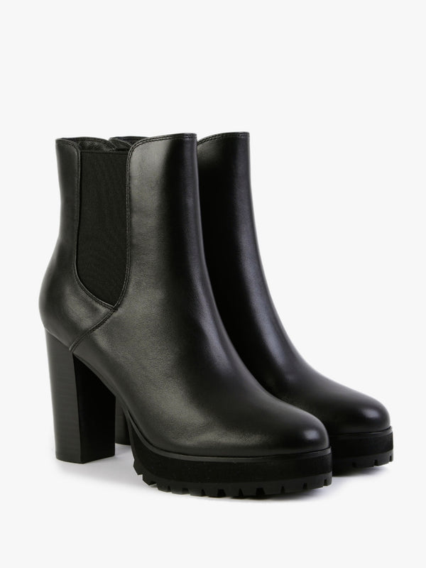Slock Black Leather Block Heel Chelsea Boots