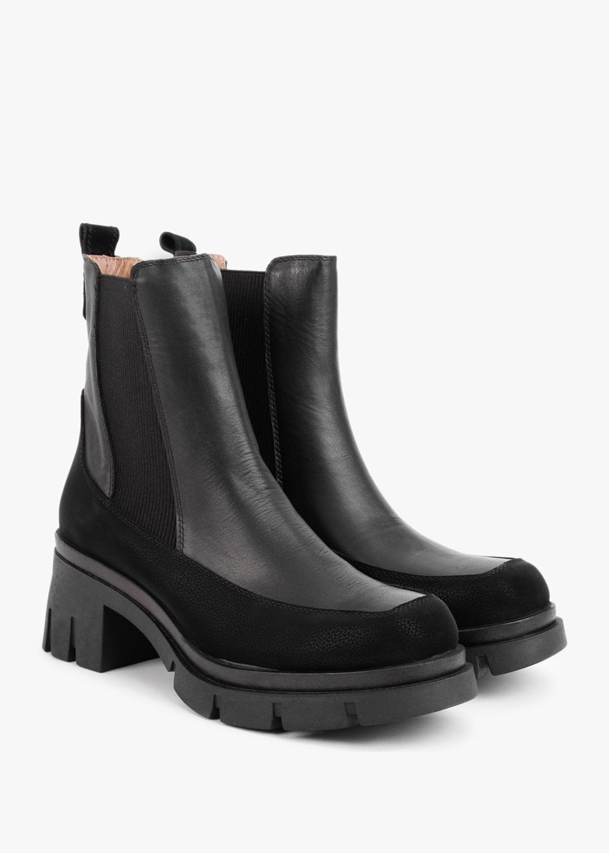 Rasty Black Leather Contrast Trim Heeled Chelsea Boots