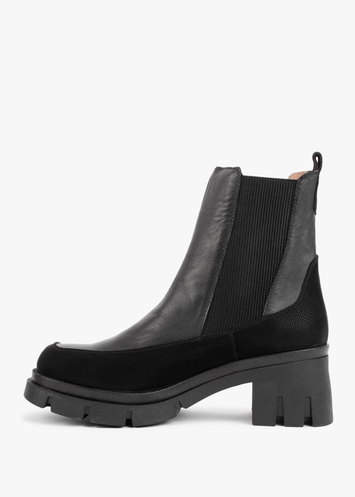 Rasty Black Leather Contrast Trim Heeled Chelsea Boots