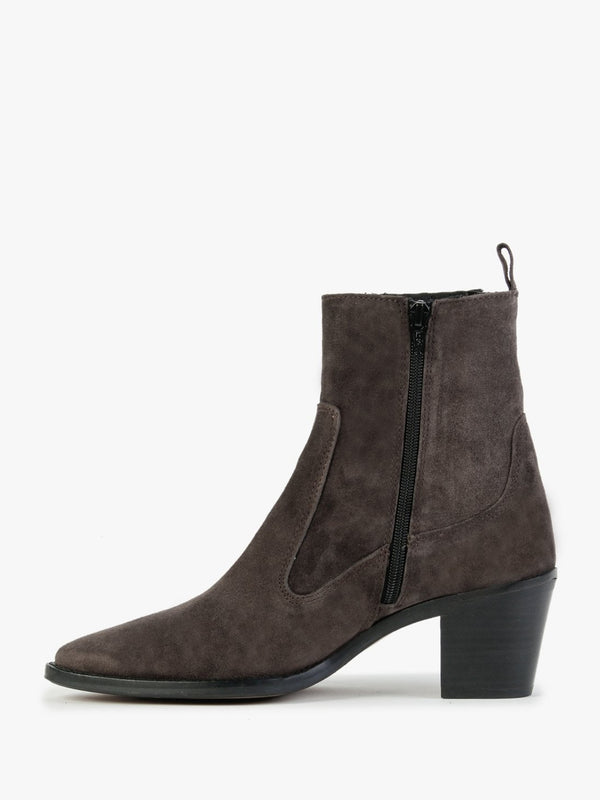 Anjou Brown Suede Western Boots