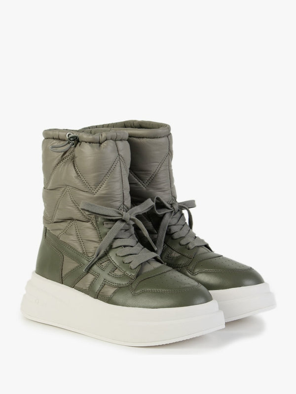Indigo Leaf Puffy Quilted Trainer Boots