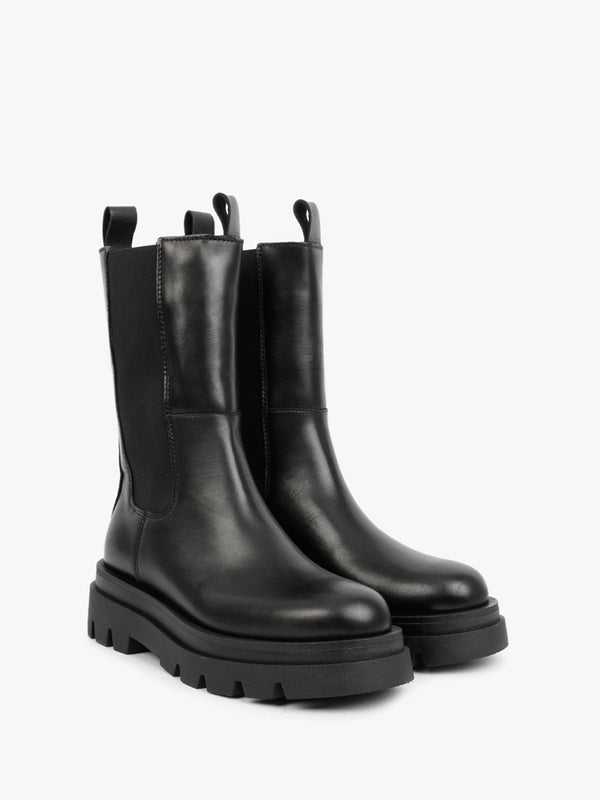Okra Black Leather Tractor Sole Calf Boots
