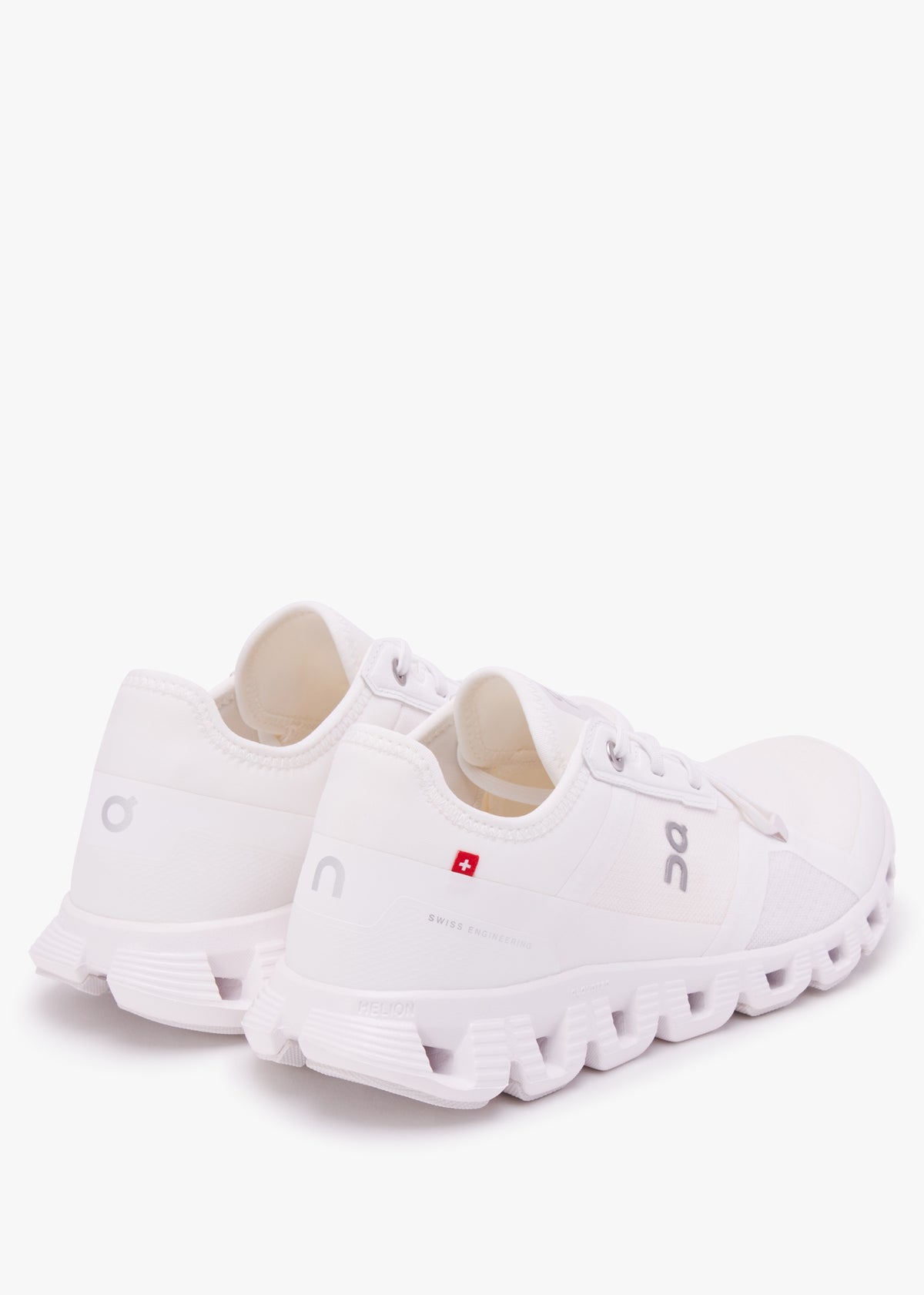 Cloud X 3 AD Undyed White White Trainers