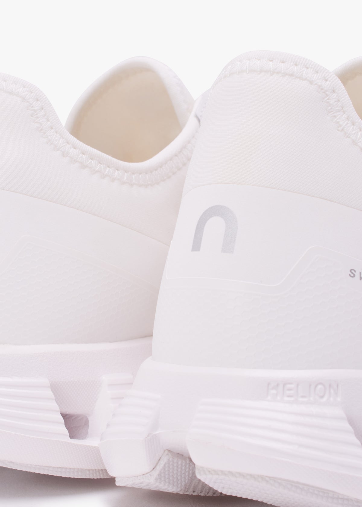 Cloud X 3 AD Undyed White White Trainers