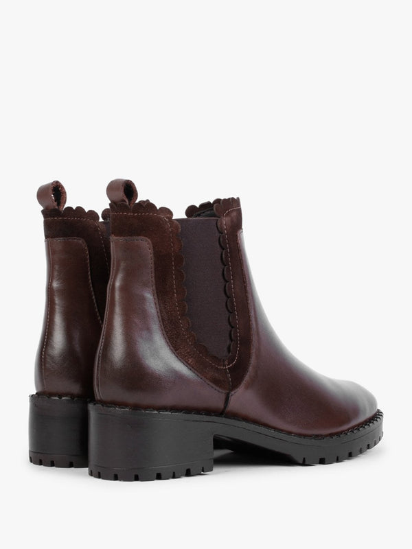 Saryel Brown Leather Scalloped Trim Chelsea Boots