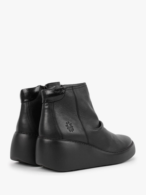 Dabe Black Leather Wedge Ankle Boots