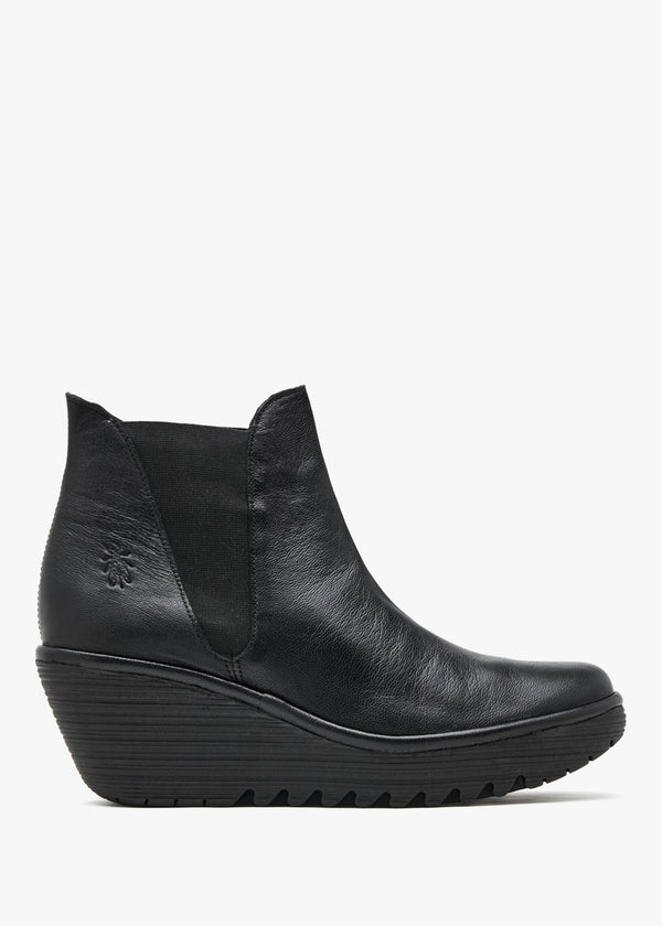 Woss Black Leather Wedge Ankle Boots