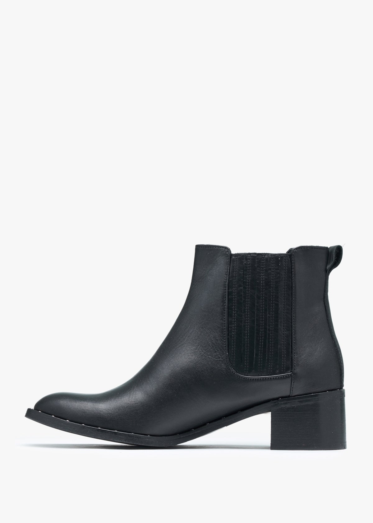 Baver Black Leather Chelsea Boots