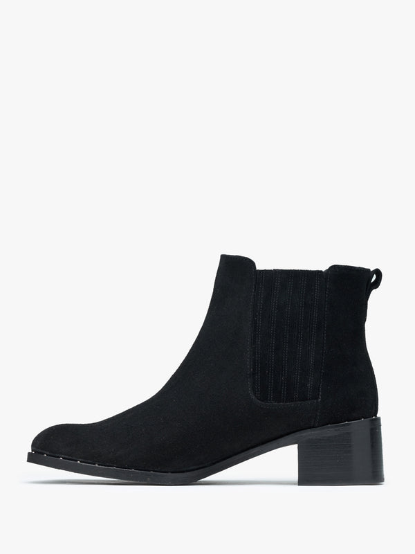 Baver Black Suede Chelsea Boots