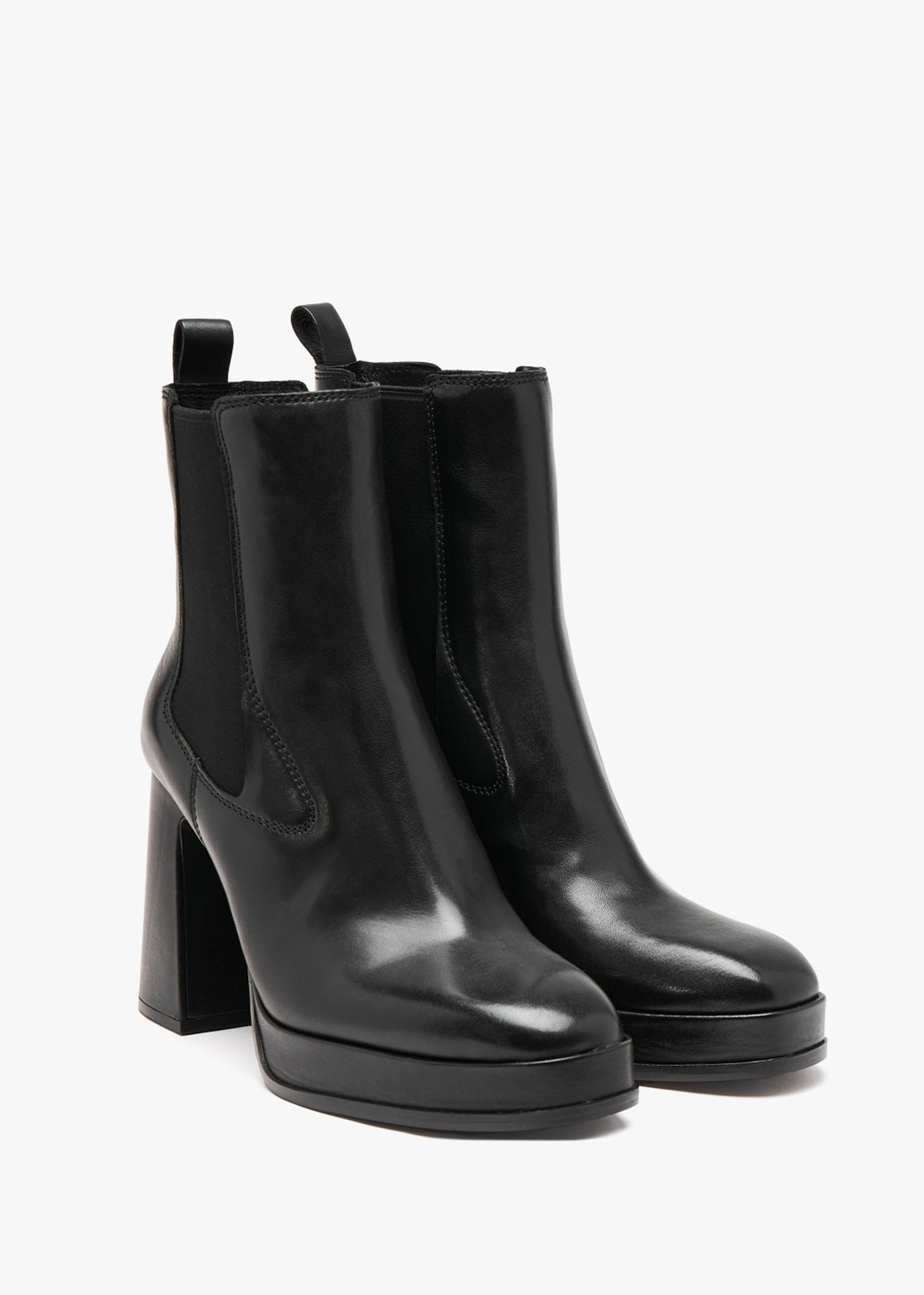 Amazing Black Leather Platform Boots
