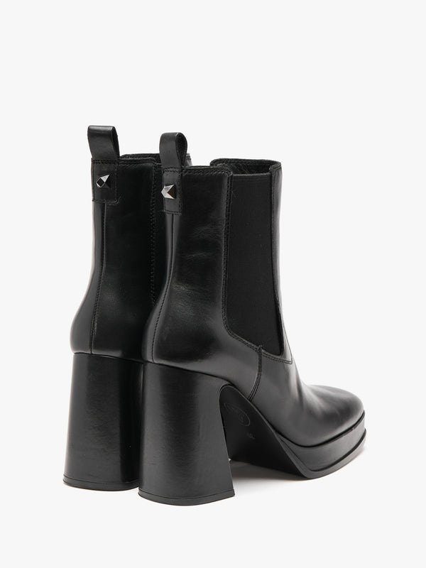 Amazing Black Leather Platform Boots