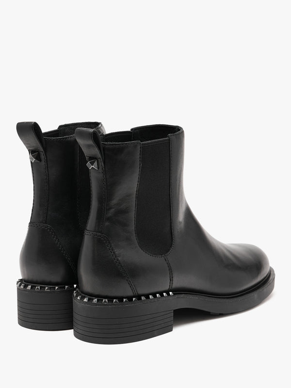 Fancy Black Leather Chelsea Boots