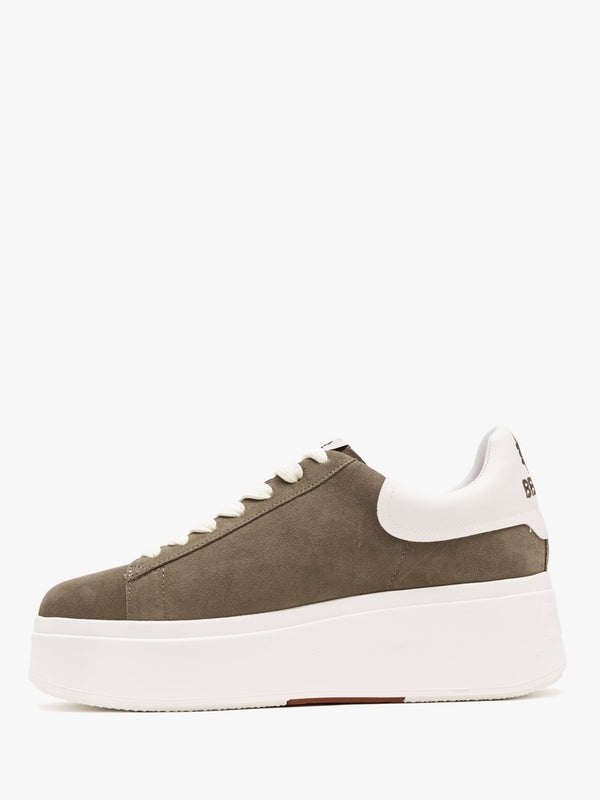 Moby Be Kind Mud Off White Chrome Free Suede Trainers