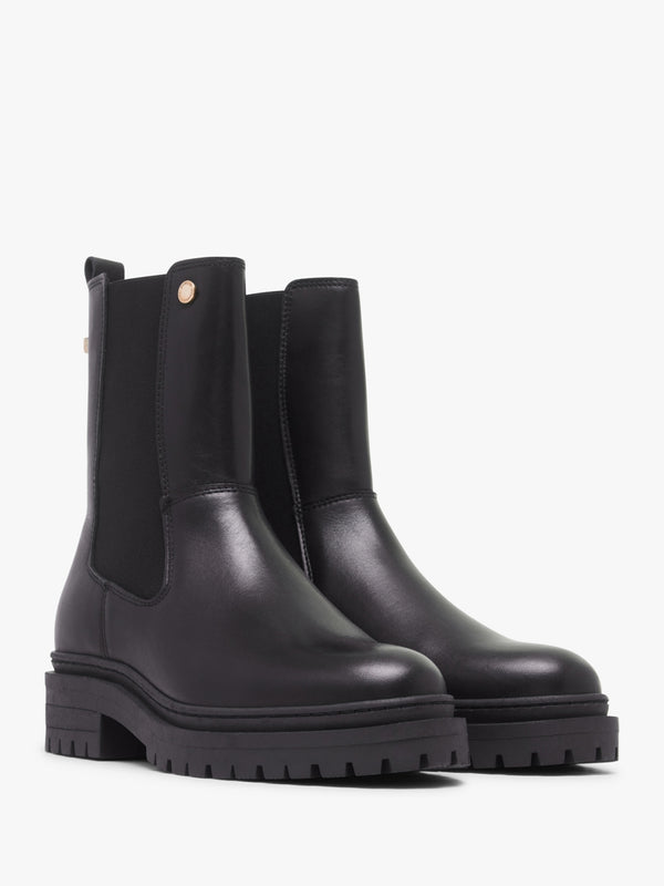 B.Intl Whitlock Black Leather Chelsea Boots