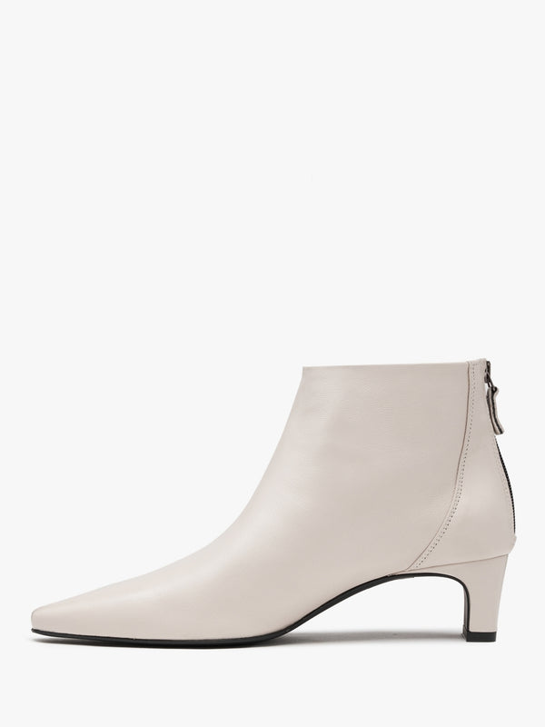 Sedda Cream Leather Low Heel Ankle Boots