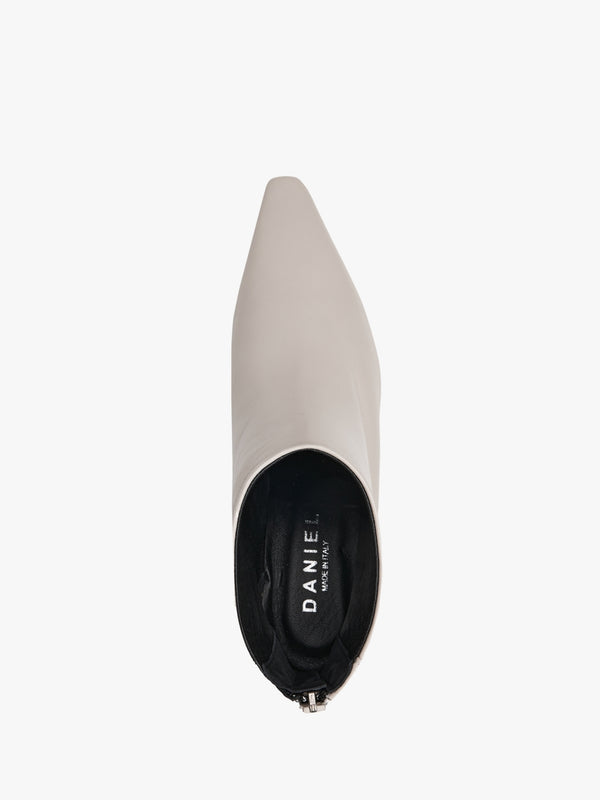 Sedda Cream Leather Low Heel Ankle Boots