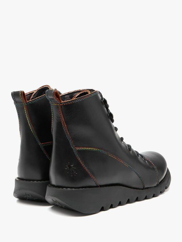 Sore Black Red Leather Ankle Boots