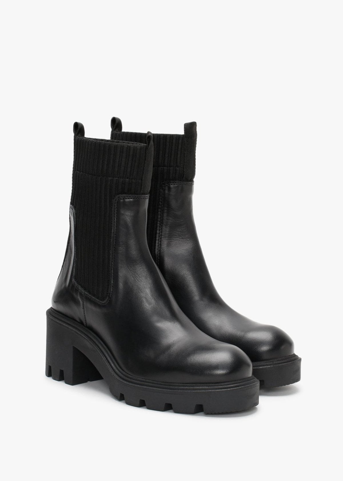 Ibby Black Leather Block Heel Chelsea Boots