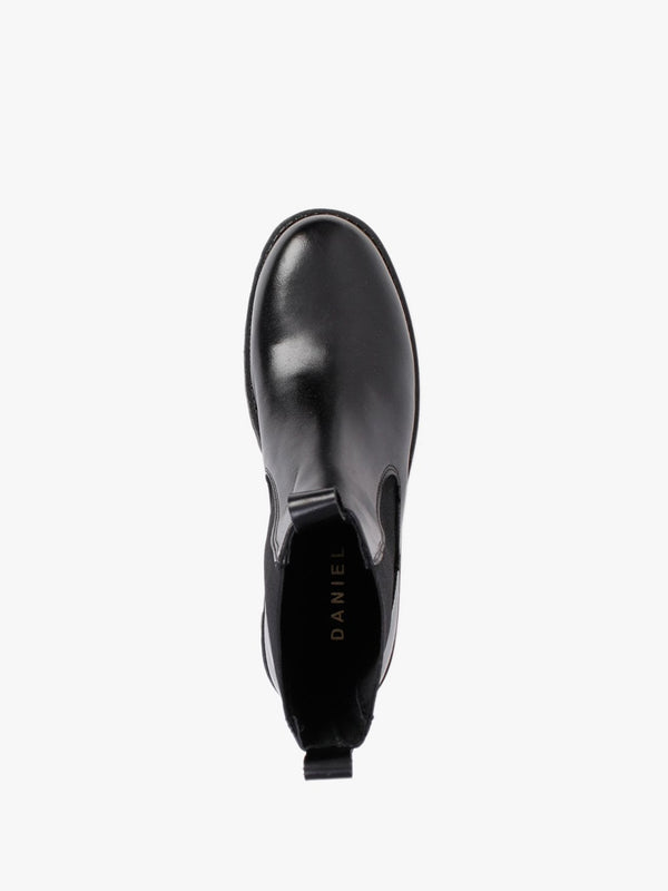 Fleat Black Leather Chelsea Boots