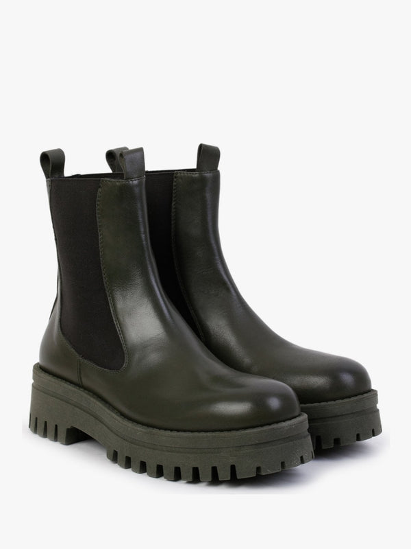 Fleat Green Leather Chelsea Boots