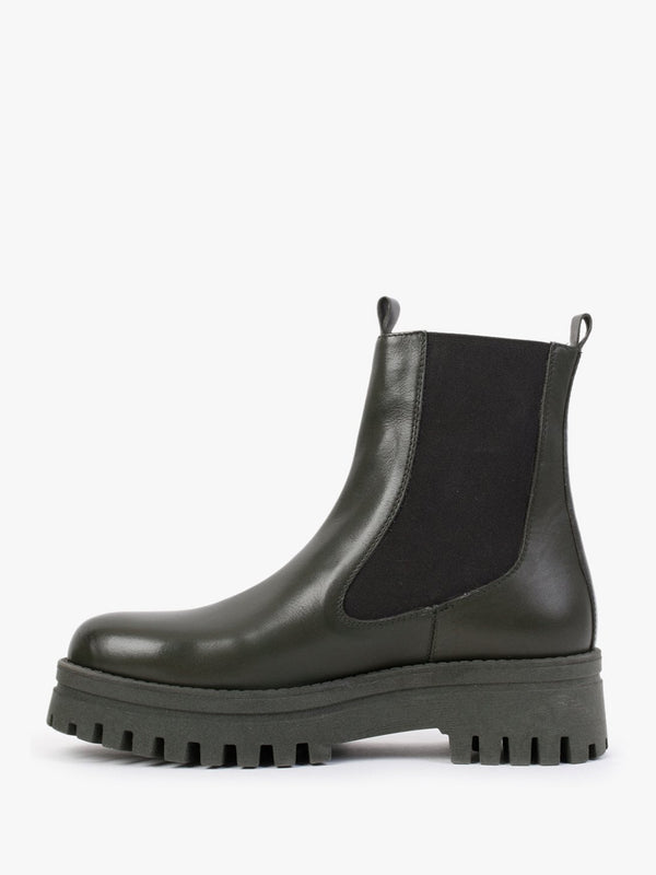 Fleat Green Leather Chelsea Boots
