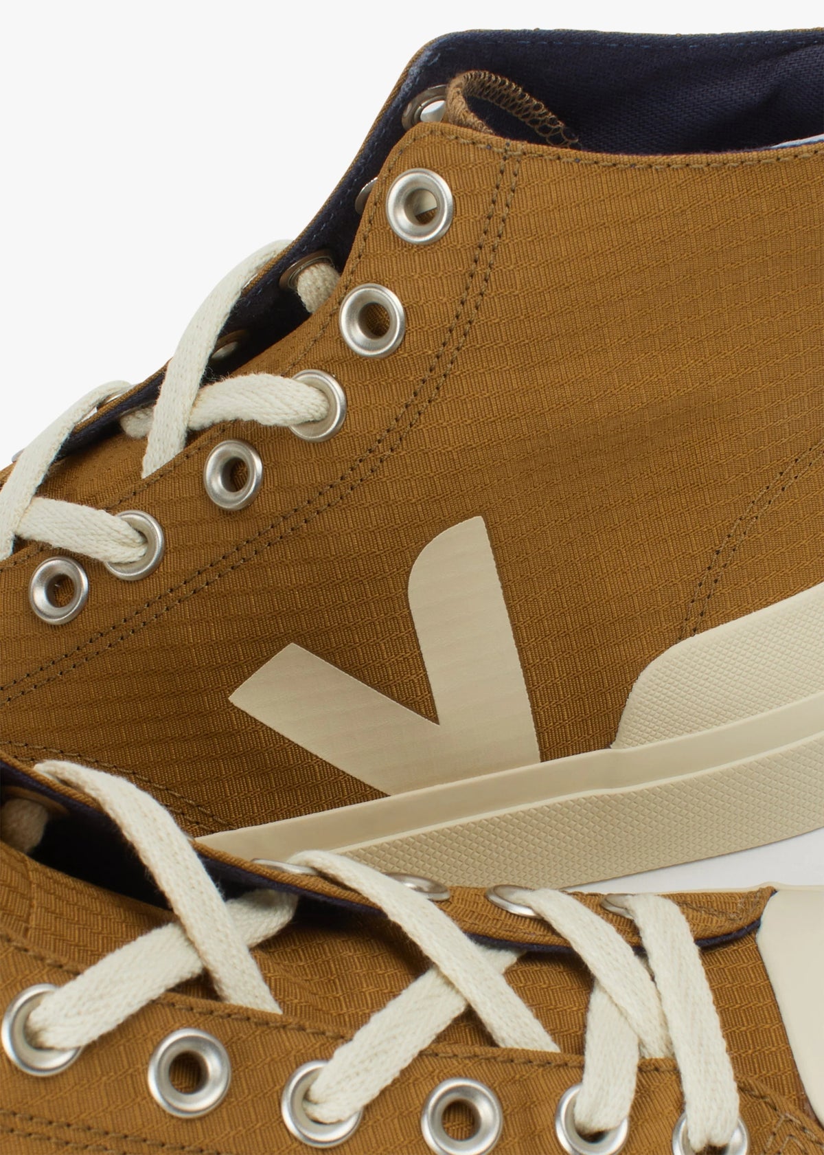 Wata II Ripstop Tent Pierre Canvas High Top Trainers