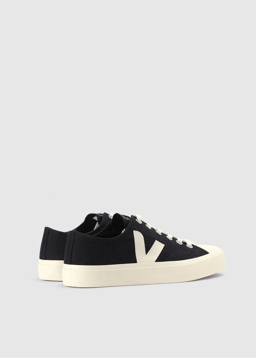 Men's Wata II Low Black Pierre Canvas Trainers