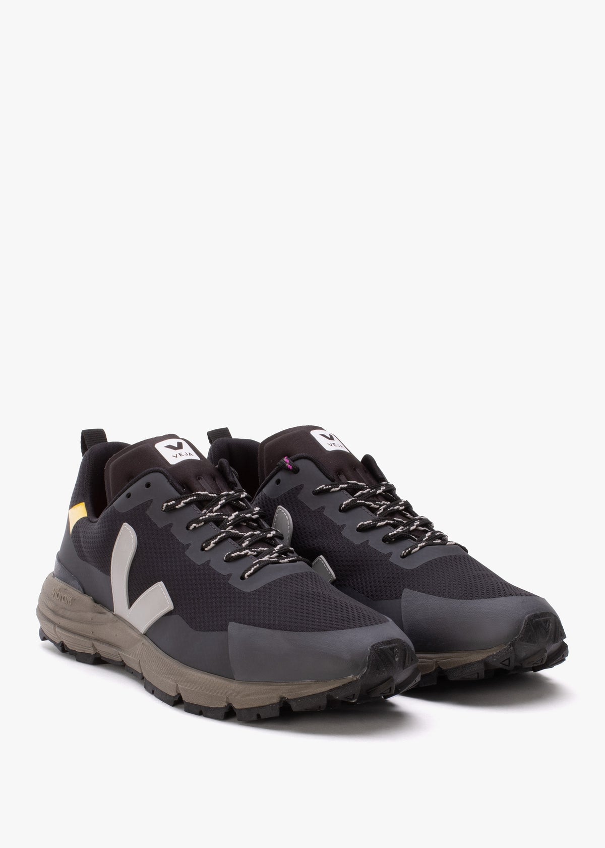 Men’s Dekkan Alveomesh Black Oxford Grey Tonic Trainers