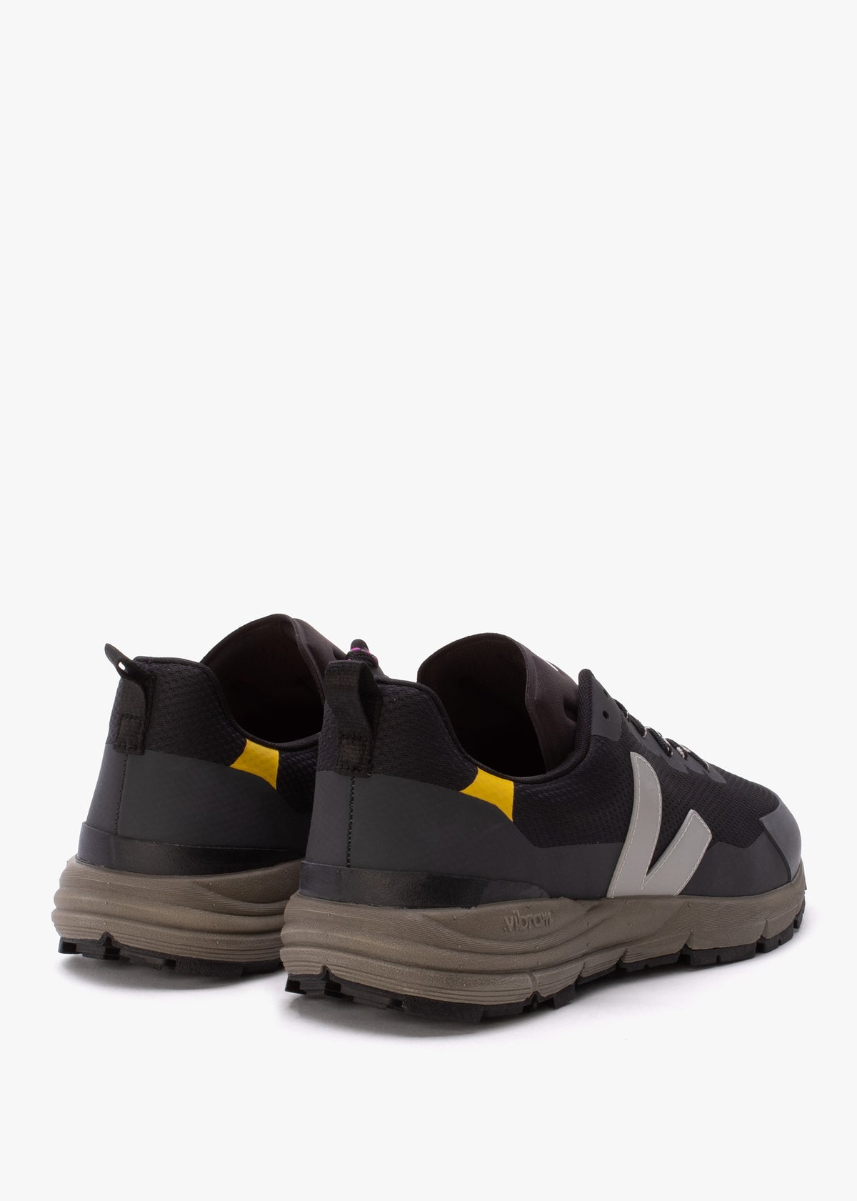 Men’s Dekkan Alveomesh Black Oxford Grey Tonic Trainers