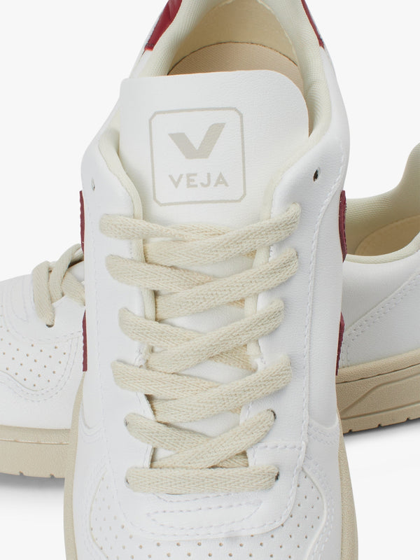 Men's V-10 C.W.L Vegan White Marsala Trainers