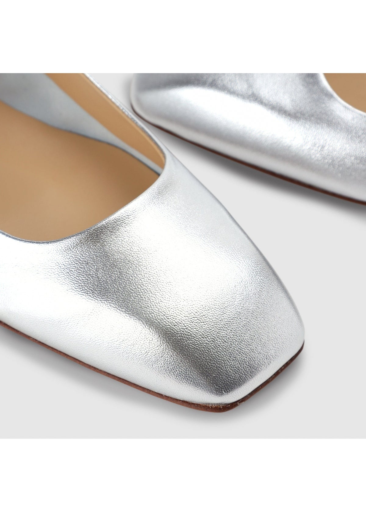 Aeyde Women's Uma Silver Flats