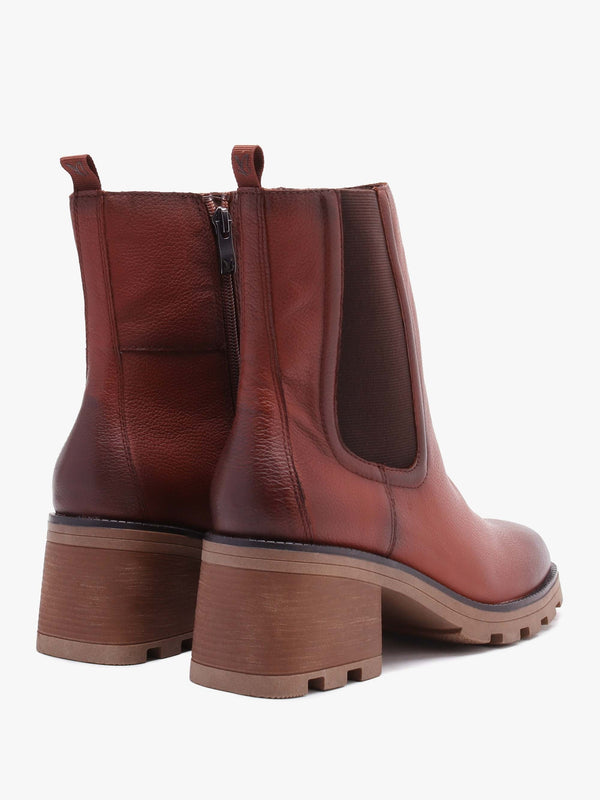 Tan Leather Block Heel Chelsea Boots