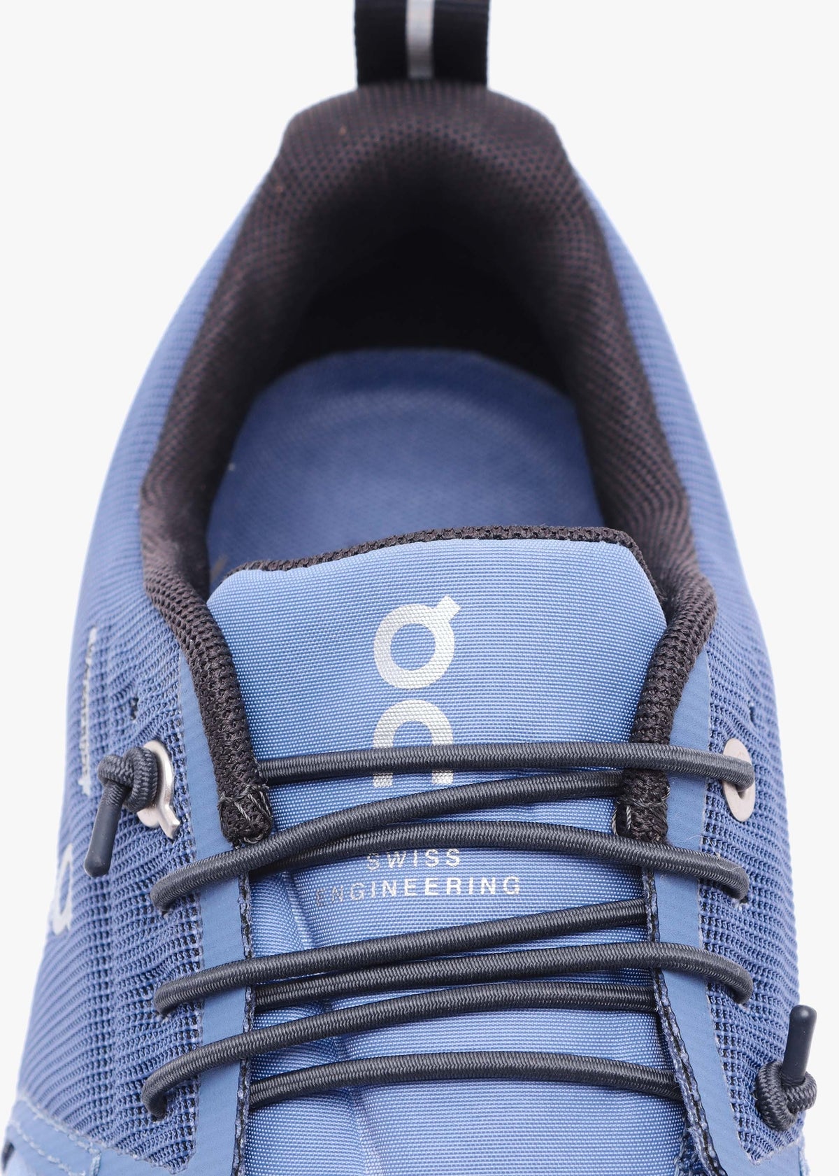 Cloud 5 Waterproof Shale Magnet Trainers