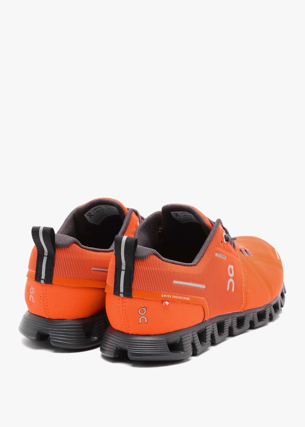 Cloud 5 Waterproof Flame Eclipse Trainers