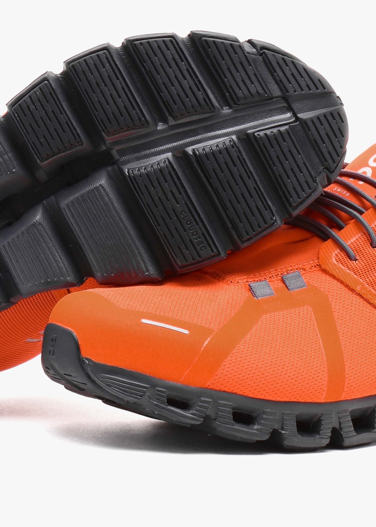 Cloud 5 Waterproof Flame Eclipse Trainers