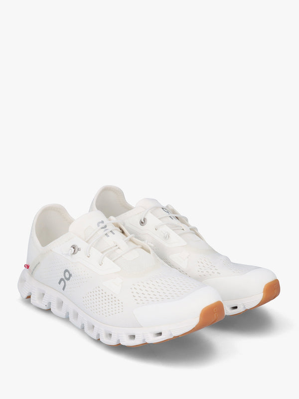 Cloud 5 Coast Undyed-White White Trainers