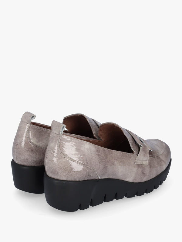 Rings Grey Patent Leather Low Wedge Loafers