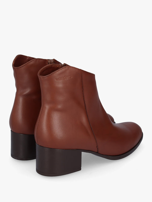 Triton Brown Leather Block Heel Ankle Boots
