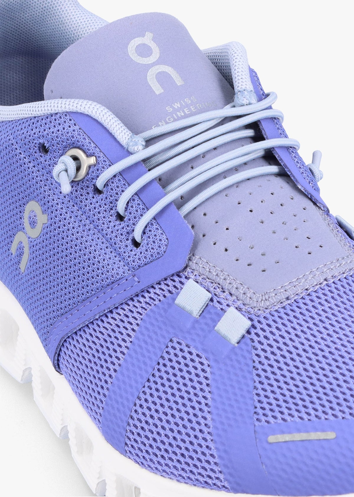 Cloud 5 Blueberry Feather Trainers