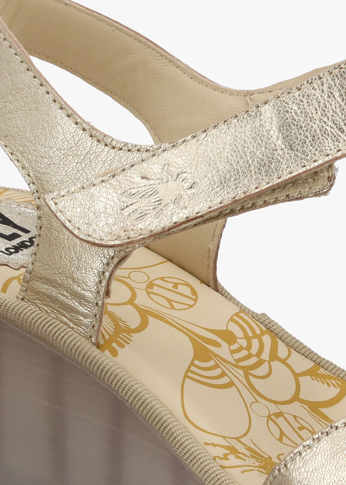Yazi Gold Leather Wedge Sandals