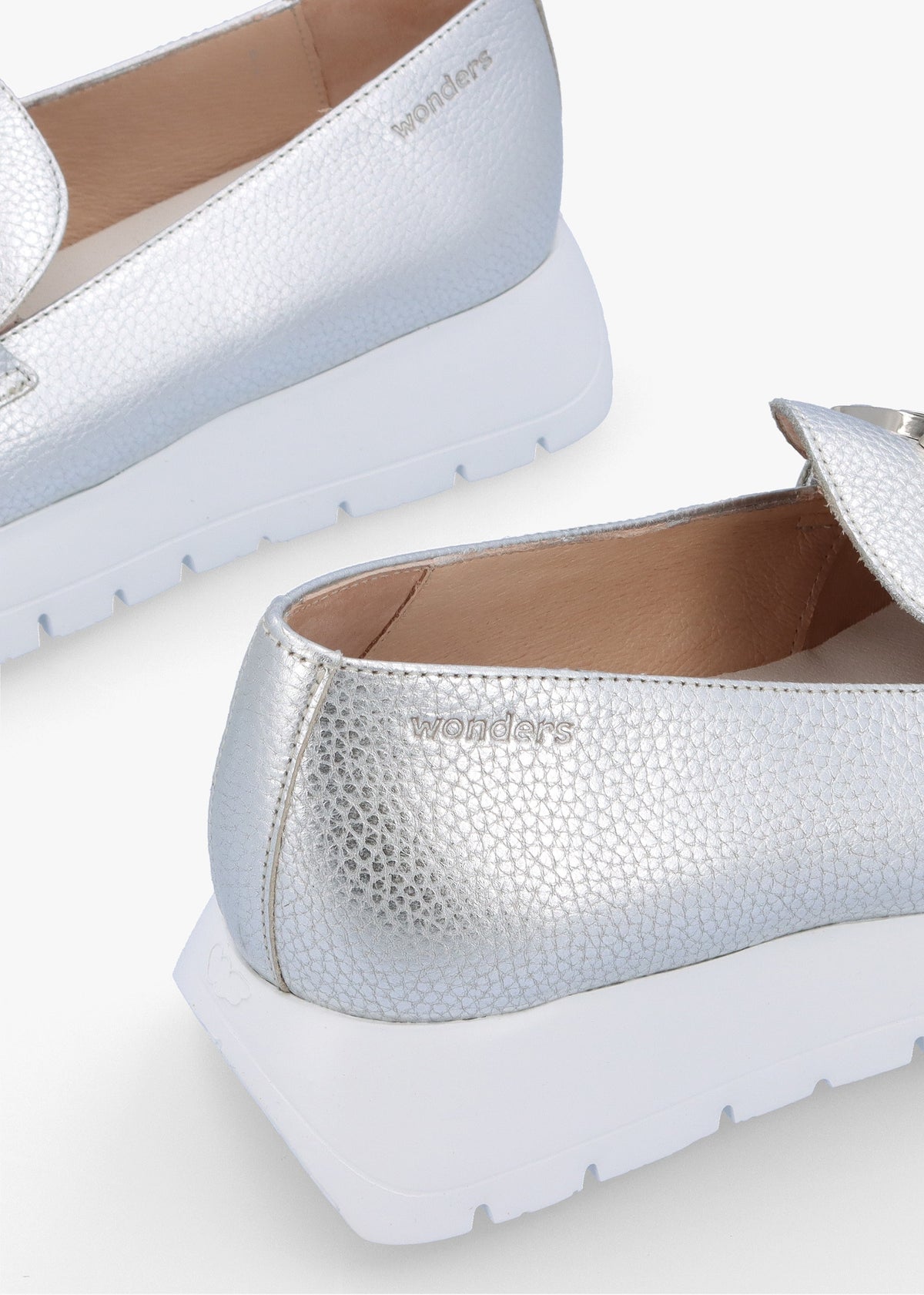Wowlow Plata Leather Moccasins