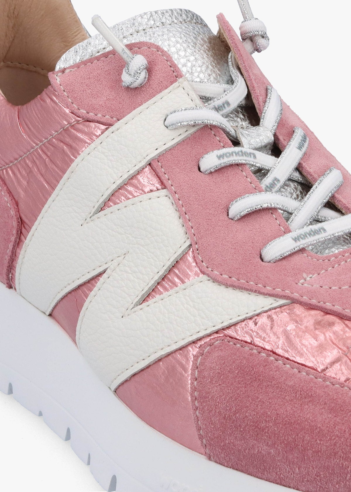 Woret Blush Suede Logo Trainers