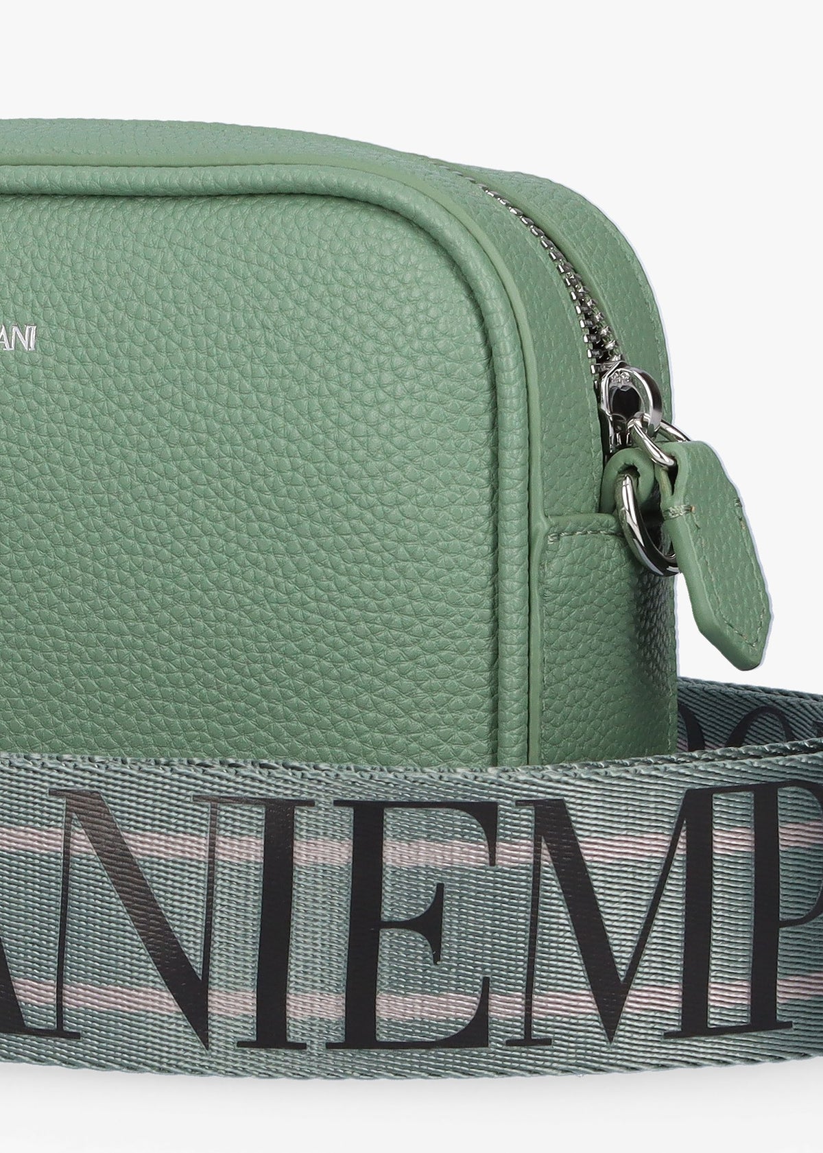 Lilly Sage Urban Chic Pebbled Camera Bag