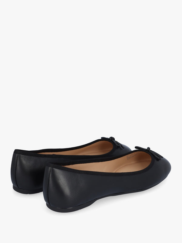 Abigail Black Leather Ballerina Pumps