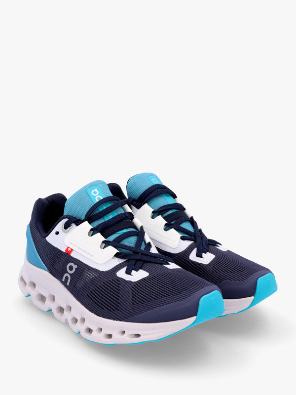Women's Cloudstratus Iron Frost Trainers