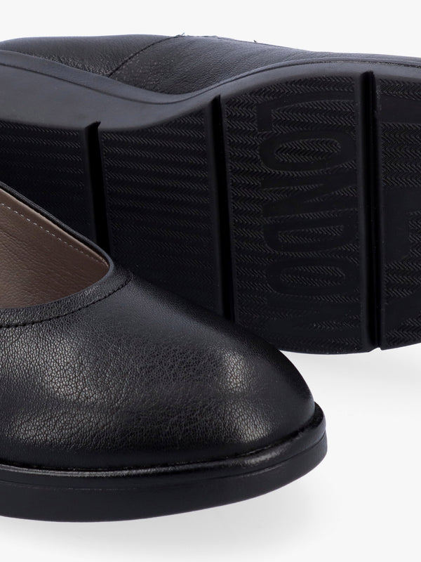 Numa Black Leather Low Wedge Pumps