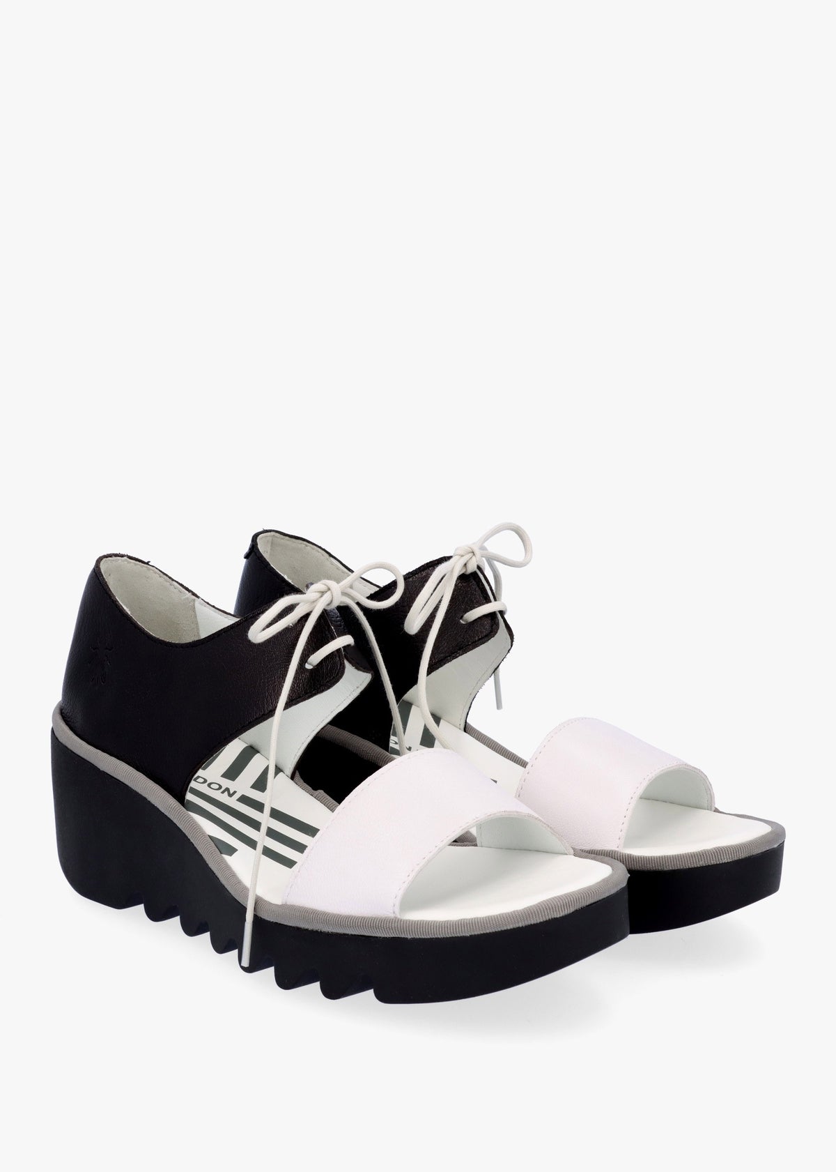 Bilu White Black Wedge Sandals