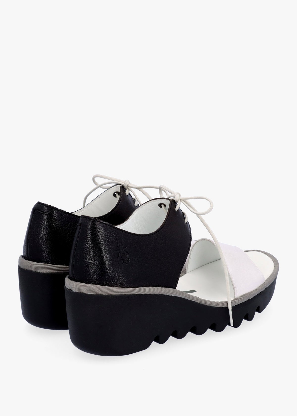 Bilu White Black Wedge Sandals