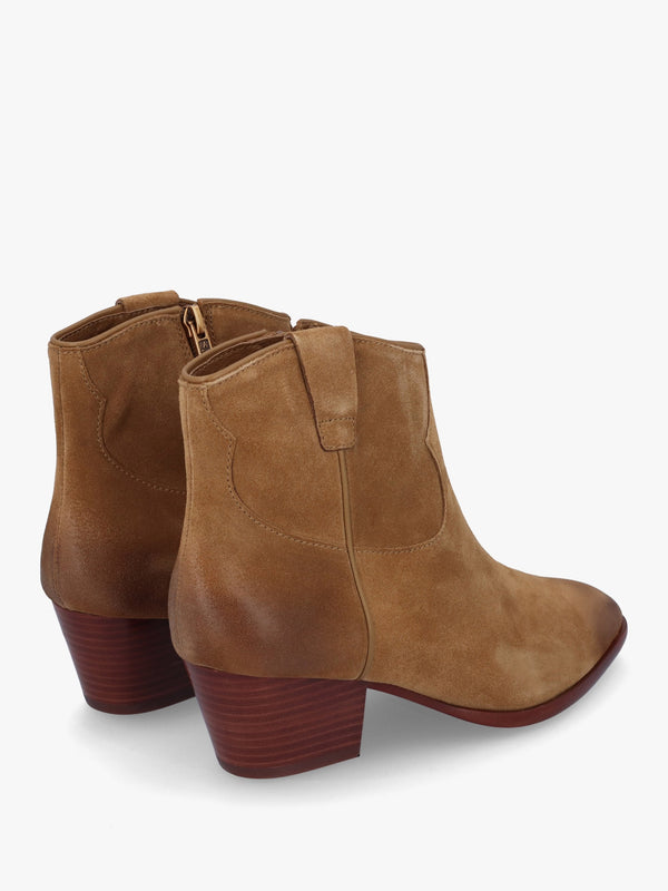 Fame Antilope Suede Western Ankle Boots