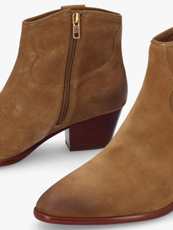 Fame Antilope Suede Western Ankle Boots